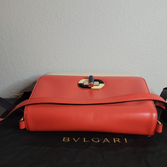 Bvlgari Isabella Rossellini leather crossbody  bag - Picture 9 of 16
